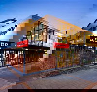 Astor Hotel and Astor Suites - Hervey Bay Accommodation