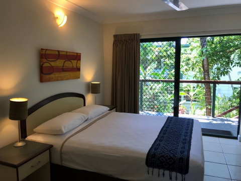 Bay Village Tropical Retreat - Hervey Bay Accommodation 5