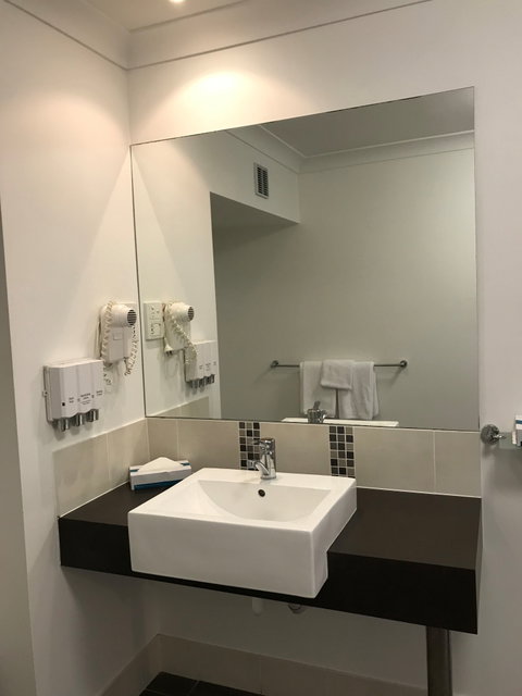 Bay Village Tropical Retreat - Hervey Bay Accommodation 6