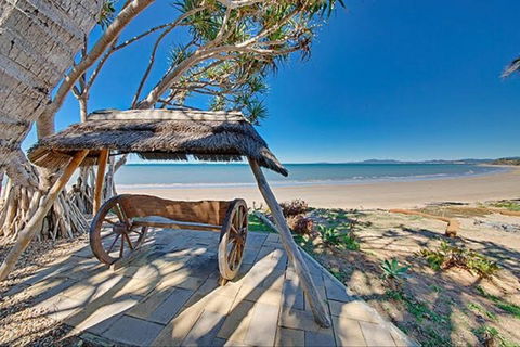 Beachfront Zilzie Holiday Home And Cottage - Hervey Bay Accommodation 6
