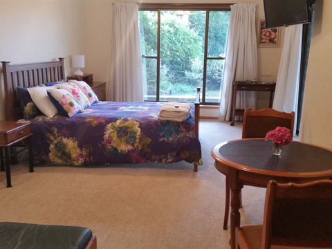 Beezneez B&B - Hervey Bay Accommodation 0