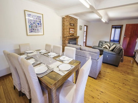 Big Yango House - Hervey Bay Accommodation 3