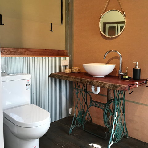 Boongarrie Luxury Tent - Hervey Bay Accommodation 4