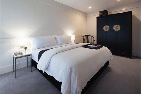 Burbury Hotel - Hervey Bay Accommodation 6