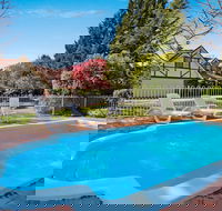 Cedar Cottage - Tudor Village Unit 3 - Hervey Bay Accommodation