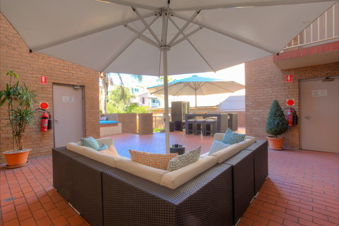 Central Railway Hotel - Tourism Hervey Bay 6