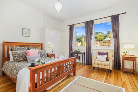 Cygnet Old Bank B&B - Hervey Bay Accommodation 9
