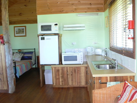 Gaddleen Grove Cottages - Hervey Bay Accommodation 2