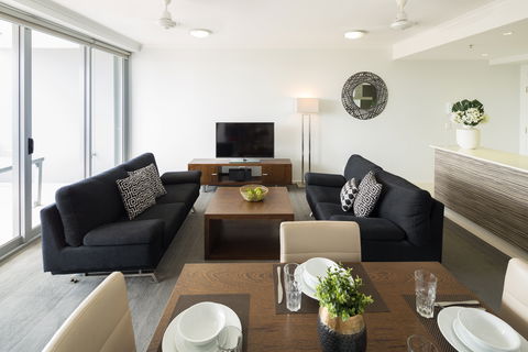 H20 Apartments - Hervey Bay Accommodation 4