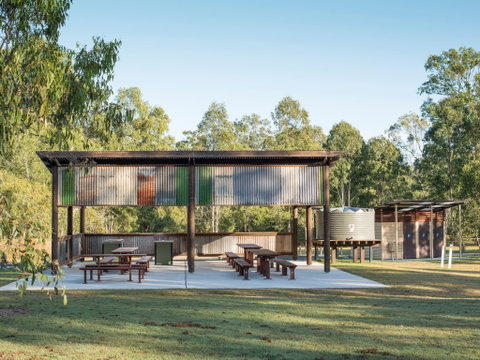 Hardings Paddock Campground - Hervey Bay Accommodation 2