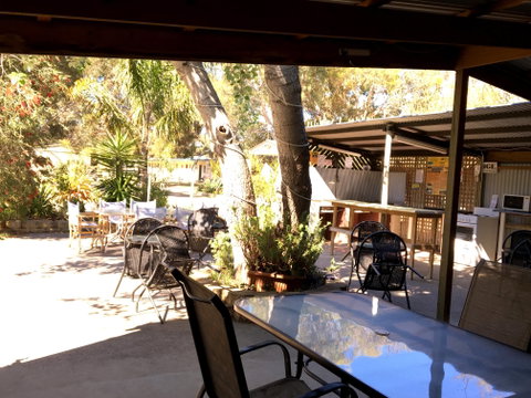 Kingscote Tourist Park And Family Units - Hervey Bay Accommodation 6
