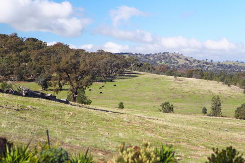 Longview Holiday Let Glenrowan - Hervey Bay Accommodation 5