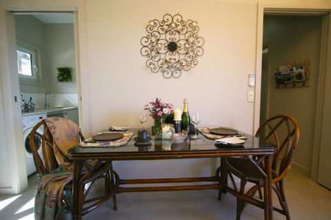 Longview Holiday Let Glenrowan - Hervey Bay Accommodation 6