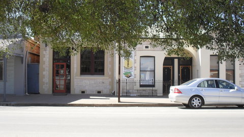 Jamestown Motel Terraces - Hervey Bay Accommodation 0