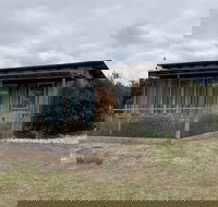 Mannaburne Cabin - Hervey Bay Accommodation