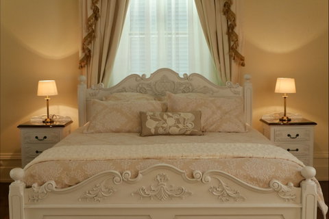 Martinsell Manor - Hervey Bay Accommodation 2