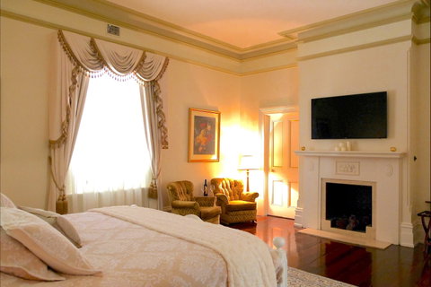 Martinsell Manor - Hervey Bay Accommodation 4