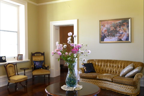 Martinsell Manor - Hervey Bay Accommodation 6