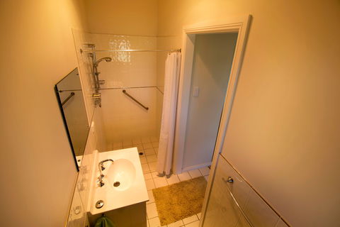 Pelican Perch Retreat - Hervey Bay Accommodation 7