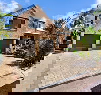 'Salt Wood' Cabin Style Retreat - Tourism Hervey Bay