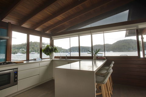 Scotland Island Retreat - Hervey Bay Accommodation 4