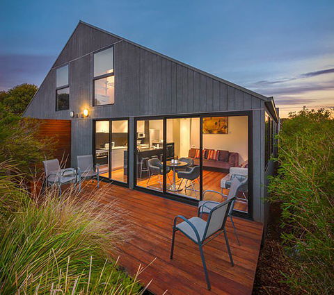 Southern Ocean Villas - Hervey Bay Accommodation 0