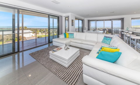 Stunning On Stacey - Hervey Bay Accommodation 4