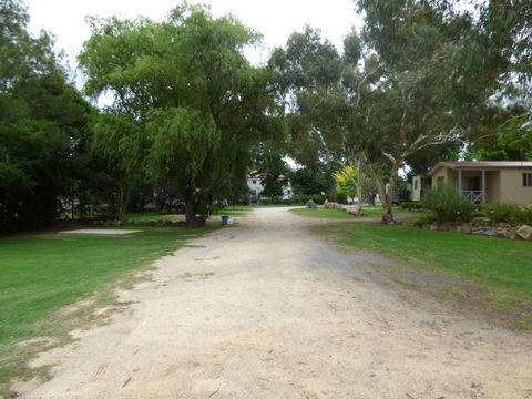 Tenterfield Lodge Caravan Park - Hervey Bay Accommodation 3