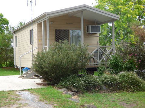 Tenterfield Lodge Caravan Park - Hervey Bay Accommodation 5