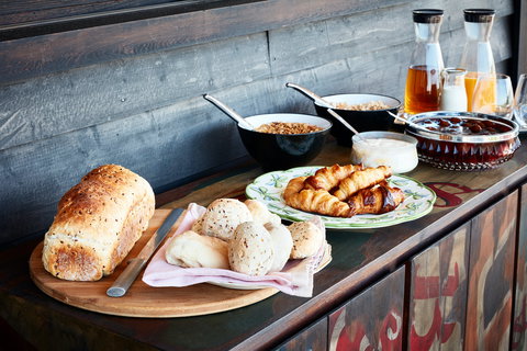 The Church House Gourmet Retreat - Hervey Bay Accommodation 4