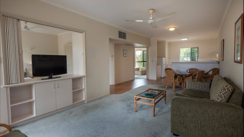 Tropic Towers Apartments - Hervey Bay Accommodation 8