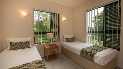 Tropic Towers Apartments - Hervey Bay Accommodation 9