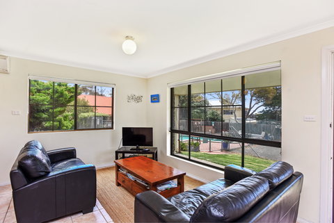 Unit 3, 5-/ Surf Avenue, Carrickalinga - Tourism Hervey Bay 0