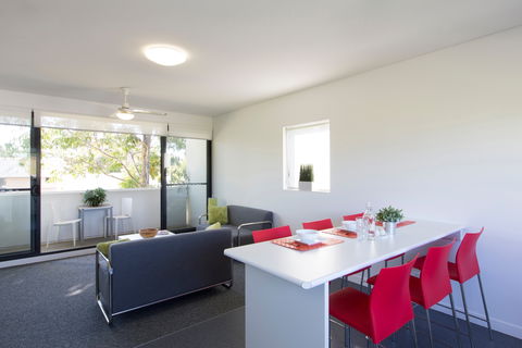 Western Sydney University Village Campbelltown - Tourism Hervey Bay 1