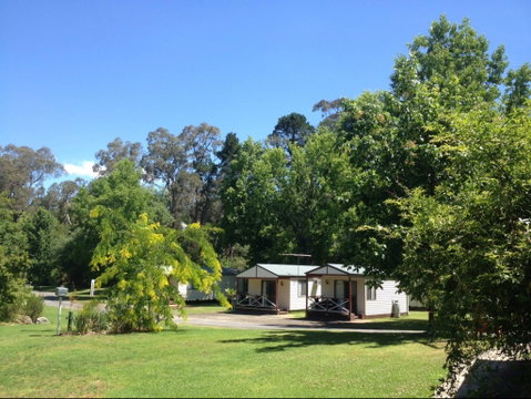 Yackandandah Holiday Park - Hervey Bay Accommodation 1