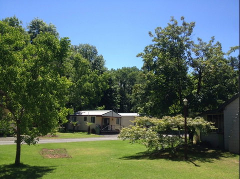Yackandandah Holiday Park - Hervey Bay Accommodation 3