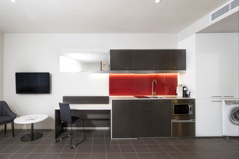 Abode Woden - Hervey Bay Accommodation 2