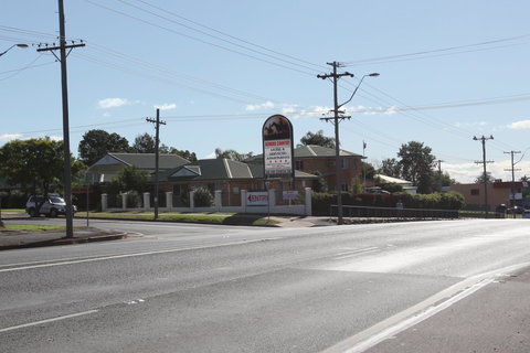 Across Country Motor Inn And Serviced Apartments - Tourism Hervey Bay 0