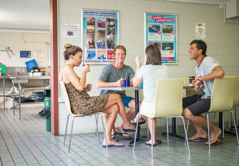 Airlie Beach YHA - Hervey Bay Accommodation 5