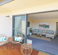 All Decked out at Penguin Mews - Hervey Bay Accommodation