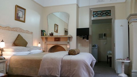 Boutique Motel Sefton House - Hervey Bay Accommodation 1