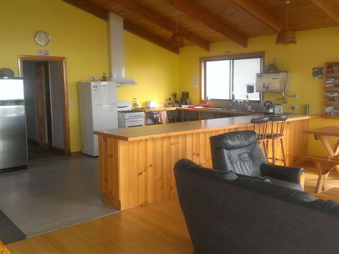 Bridport Seaside Lodge - Hervey Bay Accommodation 4