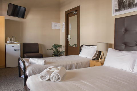 Campsie Hotel - Hervey Bay Accommodation 4