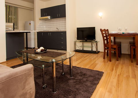 Canberra Short Term And Holiday Accommodation - Hervey Bay Accommodation 6