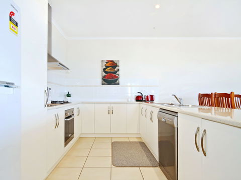 Century 21 SouthCoast: Bayside Aldinga Beach - Hervey Bay Accommodation 3