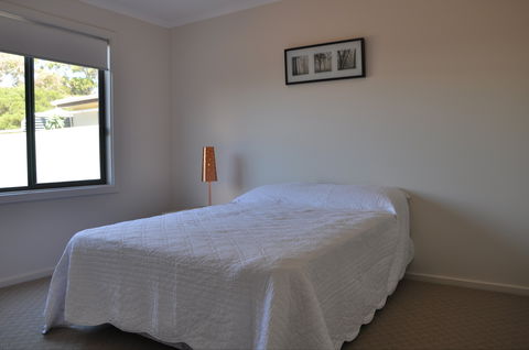 Century 21 SouthCoast: Bayside Aldinga Beach - Hervey Bay Accommodation 4