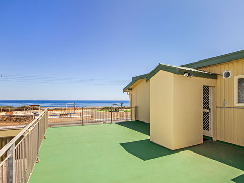 Century 21 SouthCoast: Sun And Fun - Hervey Bay Accommodation 1