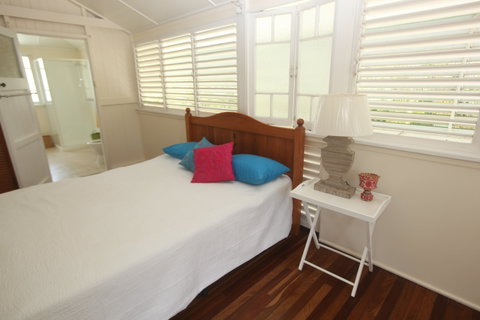 Daggoombah Holiday House - Hervey Bay Accommodation 2