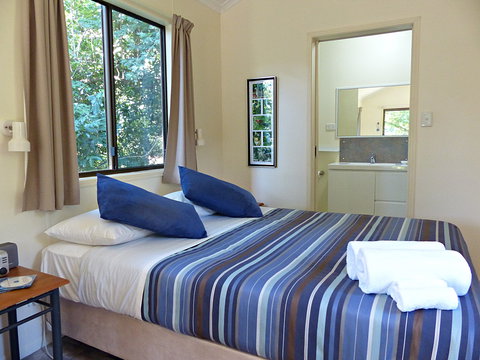 Daintree Valley Haven - Hervey Bay Accommodation 0