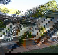 Daly River Roadside Inn - Hervey Bay Accommodation